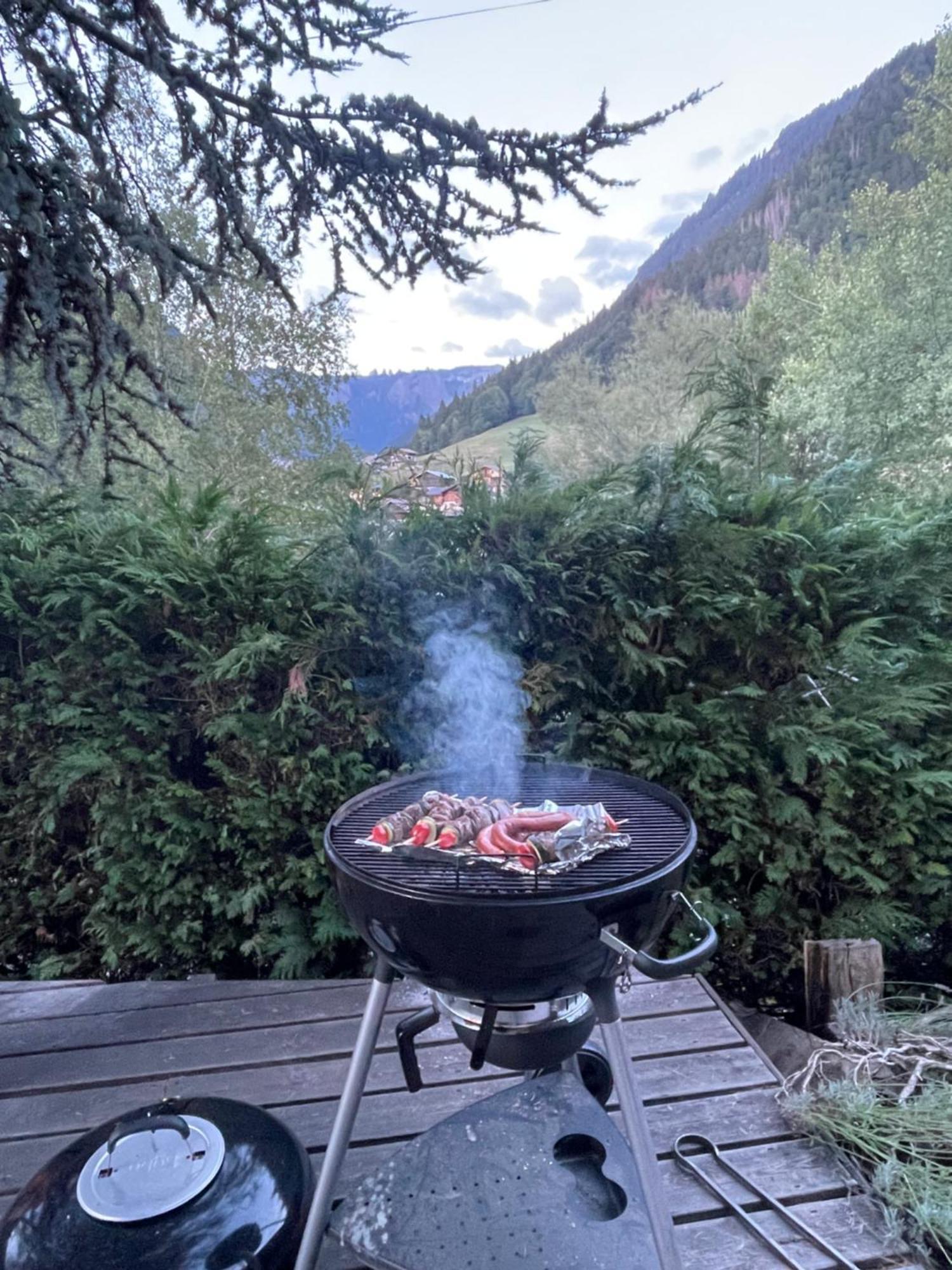 Chalet Yuki Morzine Bagian luar foto